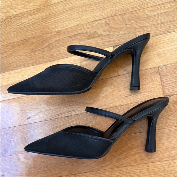 A New Day Black Stiletto Heels with Pointed Toe - Picture 3 of 3
